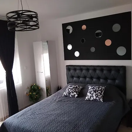 아파트 Apartman_park Smederevska Palanka